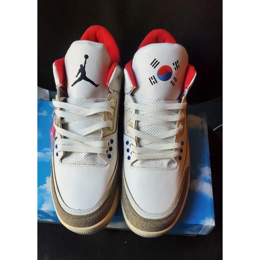 Air Jordan 3 Retro Seoul 2.0. Size 11